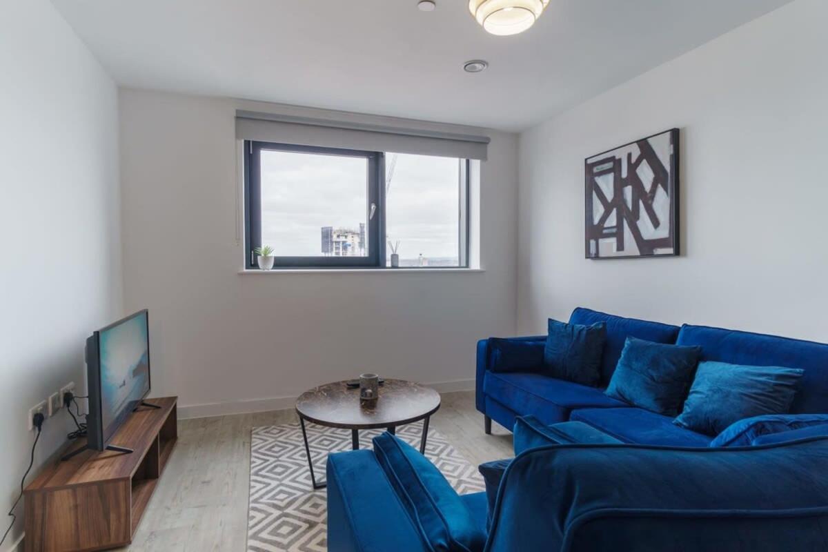 Stunning 2 Bed Apartment In Salford With Views Mánchester Exterior foto